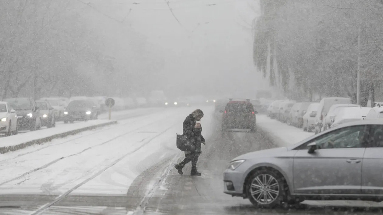 A nins ca în poveşti în Bucureşti! Cum arăta Capitala la primele ore ale dimineţii