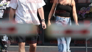 Alex Militaru nu vrea să divorțeze de Carmen Grebenișan. Speră la o împăcare, dar influencerița și-a cumpărat deja un alt apartament