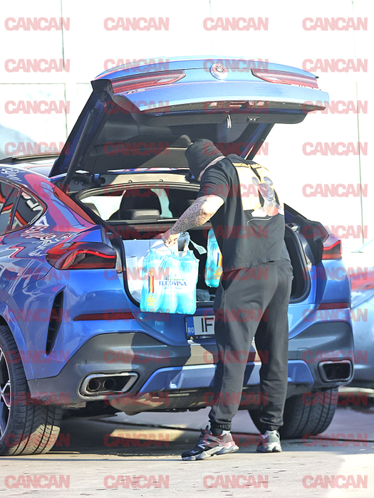 Pune cumpărăturile în portbagaj