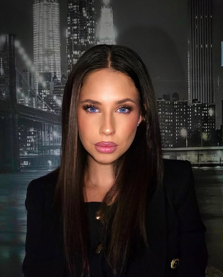 Violeta Bănică, în vacanță cu iubitul înainte să plece la studii în America. Ce destinație au ales cei doi