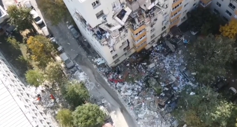 Urmările exploziei din cartierul Rahova! Deflagrația a distrus tot. Imagini din dronă 