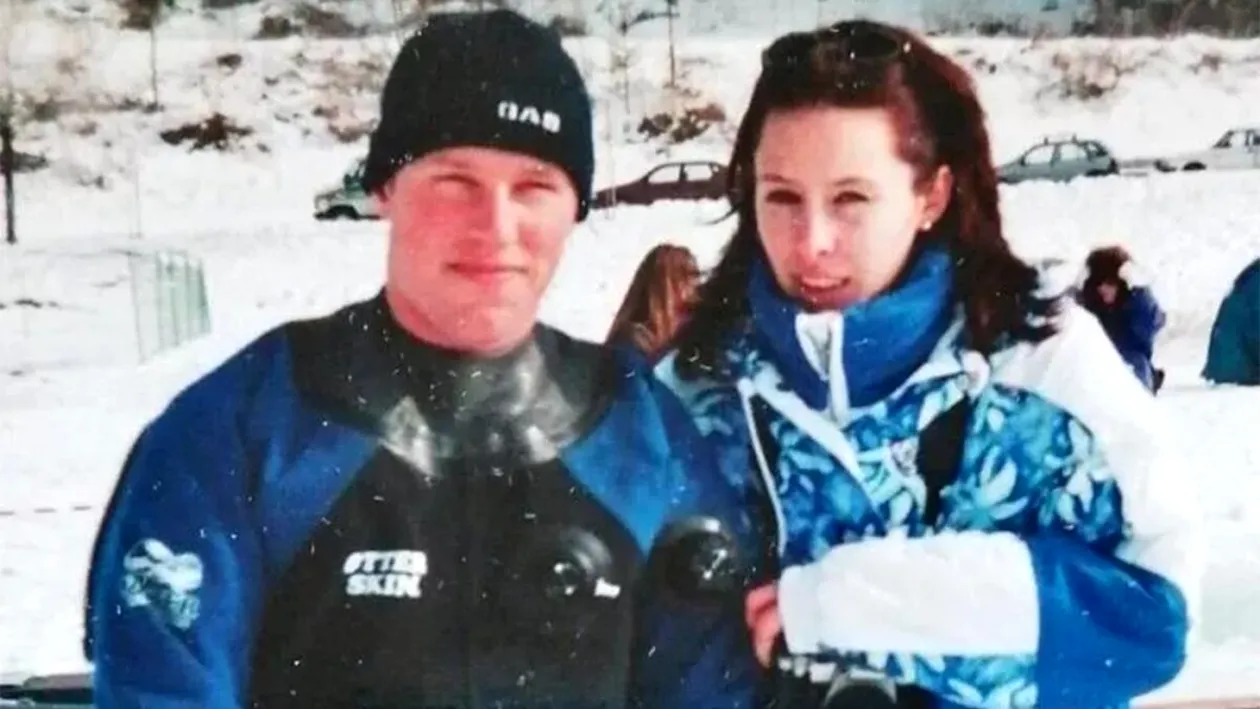 Mihaela și-a dat demisia pentru a avea grijă de iubitul ei italian, rămas paralizat în urma unui accident la schi. Ce a aflat românca pe 4 octombrie 2025, după 26 de ani de devotament total