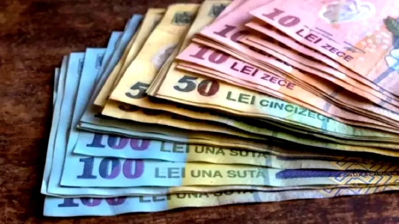 Se dau bani de la stat! Românii care pot primi 1200 de lei lunar + Ce condiții trebuie să îndeplinească