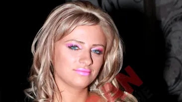 VIDEO Sanziana Buruiana: Si acum sunt intretinuta de parinti! Nu-mi permit sa suport toate cheltuielile din banii castigati de mine