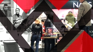 Andra, cu bodyguardul la shopping!