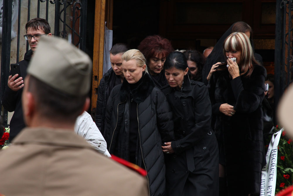 Simona Secrier, distrusă de durere