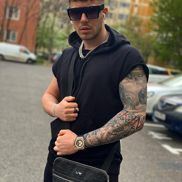 Bogdan ”Crocodilul” a plecat în Costa Rica, dar și-a "asigura" băiatul cu o afacere prosperă! CANCAN.RO a aflat ce stă în spatele aroganțelor lui Philip de la "Puterea Dragostei"! 