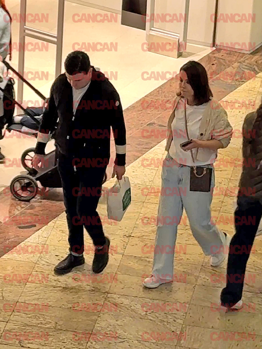 Simona Pătruleasa și soțul ei, Sabin Ivanov, s-au și relaxat la mall