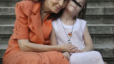 Adriana Iliescu, cea mai batrana mama din Romania se descurca tot mai greu.  La iarna o sa dam drumul la caldura doar duminica!