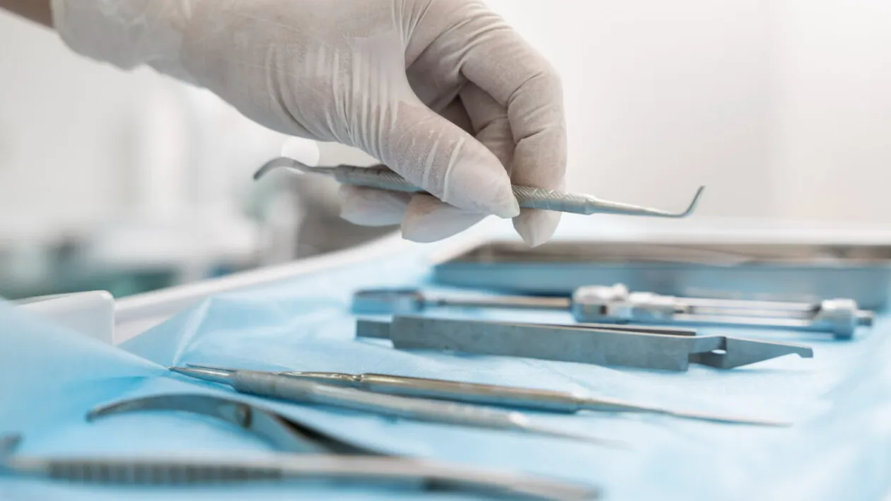 O fetiță de aproape 2 ani a murit la o clinică stomatologică din Capitală. Ce s-a întâmplat cu ea