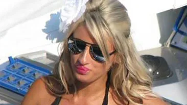 Le-a luat mintile barbatilor cu imaginea asta! Vezi cum a putut sa se pozeze Sanziana Buruiana