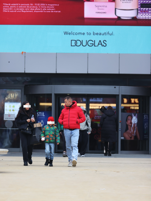 Patronul Fryday își răsfață familia în „jucăria” de 450.000 €. Fast-food-ul merge, luxul se vede
