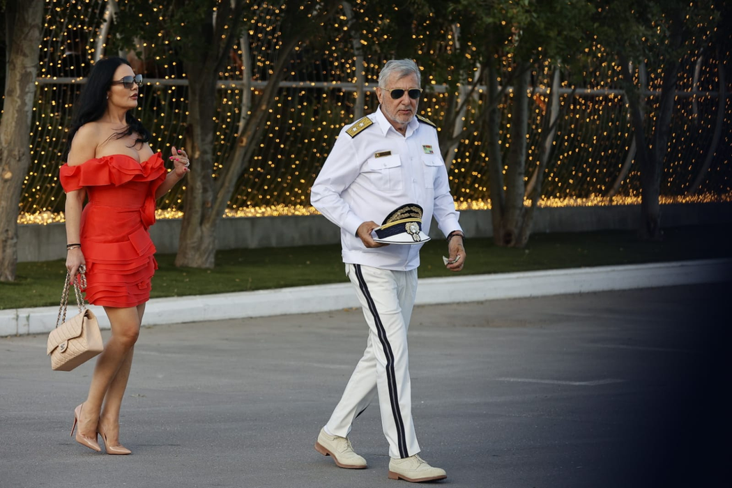 Simona Halep s-a căsătorit cu Toni Iuruc! Cununia civilă a avut loc pe plajă. LIVE TEXT & GALERIE FOTO