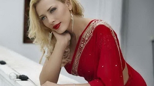 Iulia Vantur, indianca veritabila intr-o sedinta foto pe domeniul unui fost maharajah! "Totul a inceput ca o joaca"