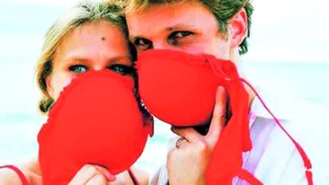 Sutienul masca de gaze