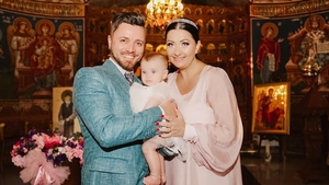 Primele declarații ale Gabrielei Cristea după ce a ajuns cu Iris la spital: ”Făcuse febră 38,1 şi ne-am trezit în urmă cu jumătate de oră că a făcut iarăşi 39”