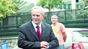 Traian Basescu isi lichideaza conturile cu locotenentii lui Roman