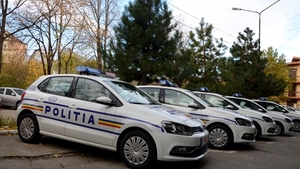 O elevă de 11 ani din Vrancea a fost lovită de tatăl unei colege, în curtea școlii, după un conflict între fete