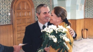Rascolita de amintiri de cand se redifuzeaza "Inima de tigan"! Vezi cum rezista Gabriela sa vada imagini cu Gheorghe Dinica la TV!