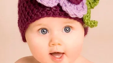 Tu cum preferi, cu caciulita sau fara? Uite ce se poarta in sezonul rece pentru copiii care au parinti cu imaginatie