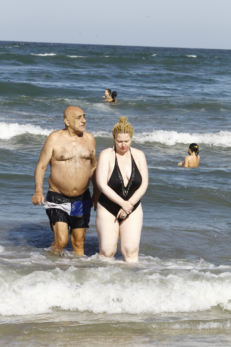 Viorel şi Oana Lis la mare, anul trecut