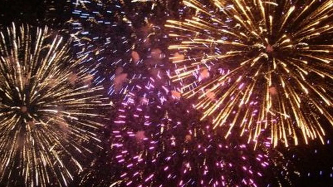 Cea mai fierbinte petrecere in cel mai geros revelion! Swingerii si-au facut de cap in noaptea dintre ani