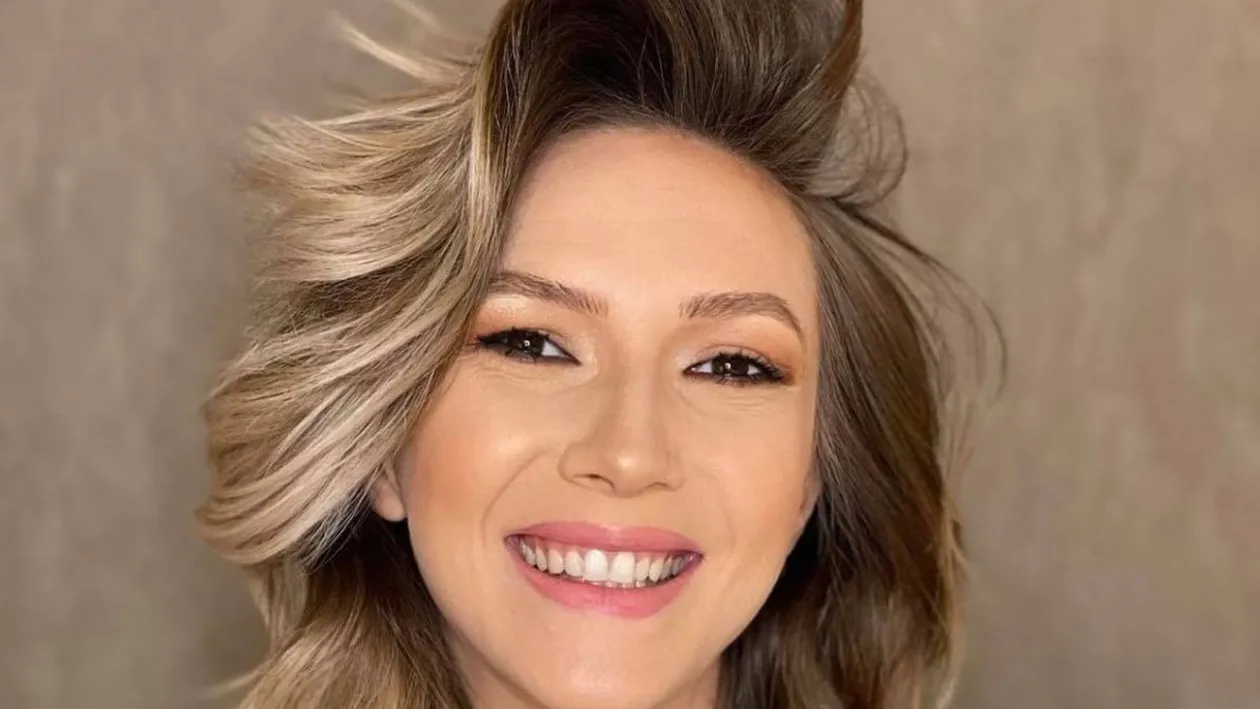 Adela Popescu este în culmea fericirii: ”Numiți voi un sentiment mai plăcut”