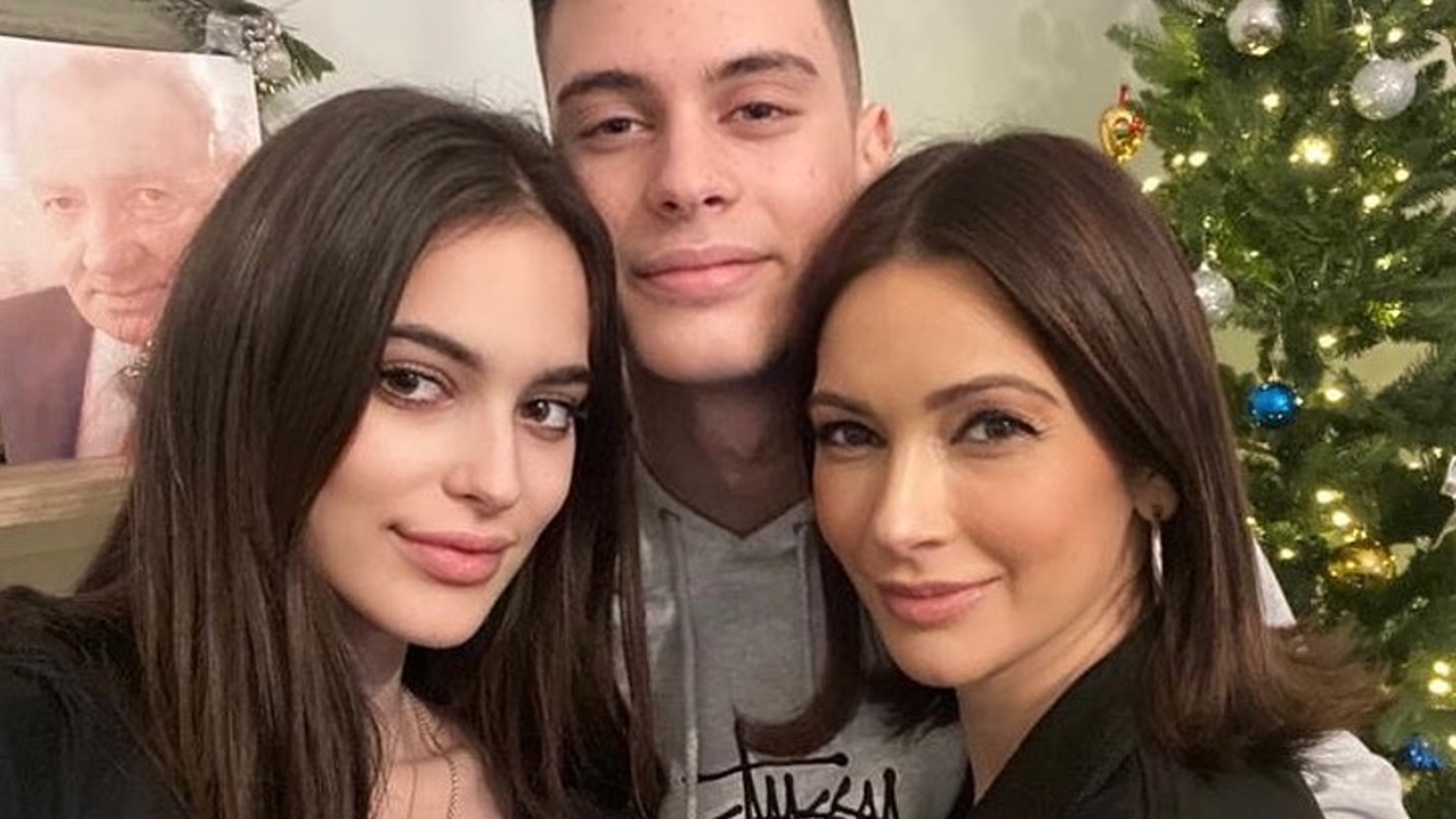 Andreea Berecleanu, dezvăluiri despre copiii săi. Cum au petrecut tinerii în noaptea dintre ani