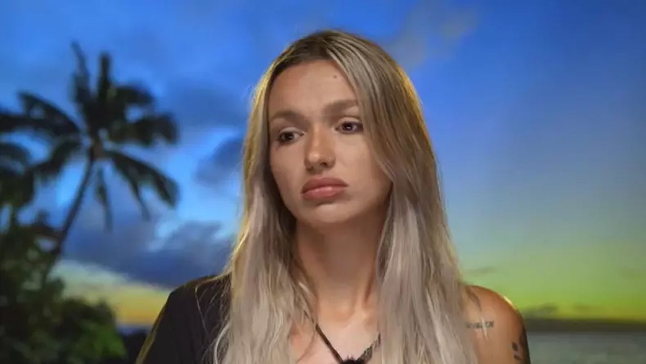 Ella Vișan e pusă pe făcut bani! Cât te costă un video personalizat de la blondină