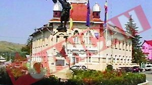 Primaria din Urlati nu poarta bulina rosie