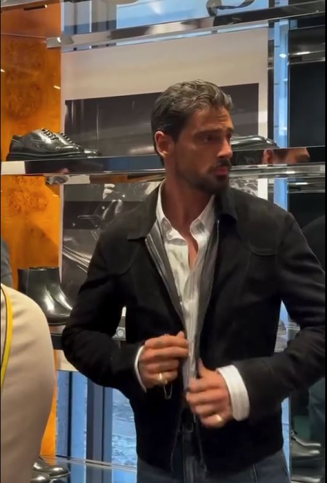 Ce îi place să facă în timpul liber