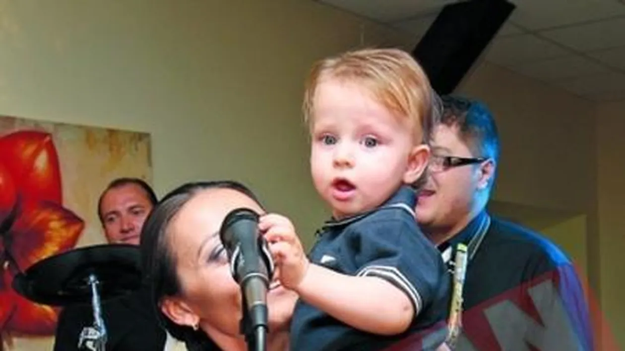 Va fi fotbalist cuminte ca taica-su