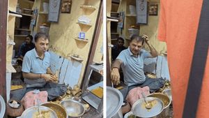 Vedeta din România care a mâncat street food din India. Fanii sunt bulversați de curajul lui: „Mai trăiești, vărule, sau aia a fost?”