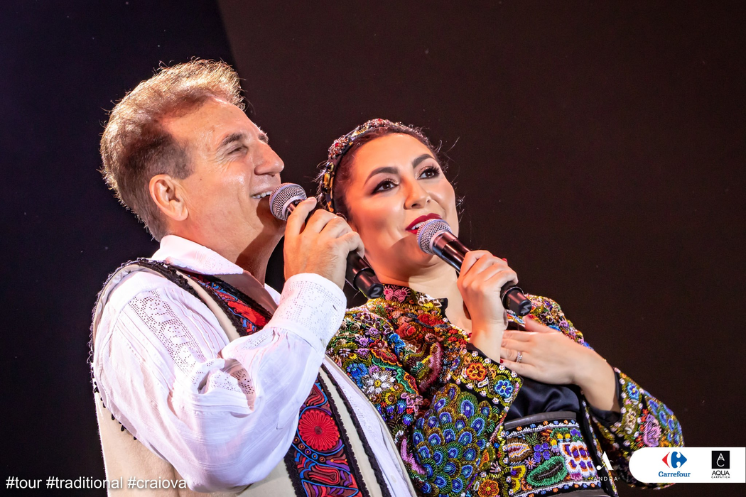 Ce a pățit Andra Măruță în timpul ultimului concert, de la Craiova! Ce au făcut spectatorii din primul rând