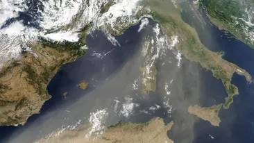 Meteorologii au făcut anunțul! Un nor de praf saharian va traversa România până duminică