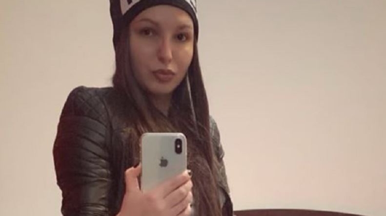 Jojo este însărcinată! Fosta concurentă de la ”Insula Iubirii” și-a pozat burtica de graviduță