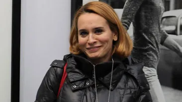 Rochia care a nascut controverse! Andreea Esca, intr-o tinuta speciala!