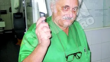 Bendeac, un dr. Bacalbasa la indigo! Actorul l-a jucat cu succes pe spumosul medic din Galati