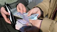 Un bărbat și-a luat țeapa vieții lui. A lăsat mașina de 30.000 € pentru un împrumut de 5.000 de €