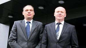 Tranzacția care îi costă pe frații Pavăl 823 de milioane de euro. Ce vor cumpăra aceștia