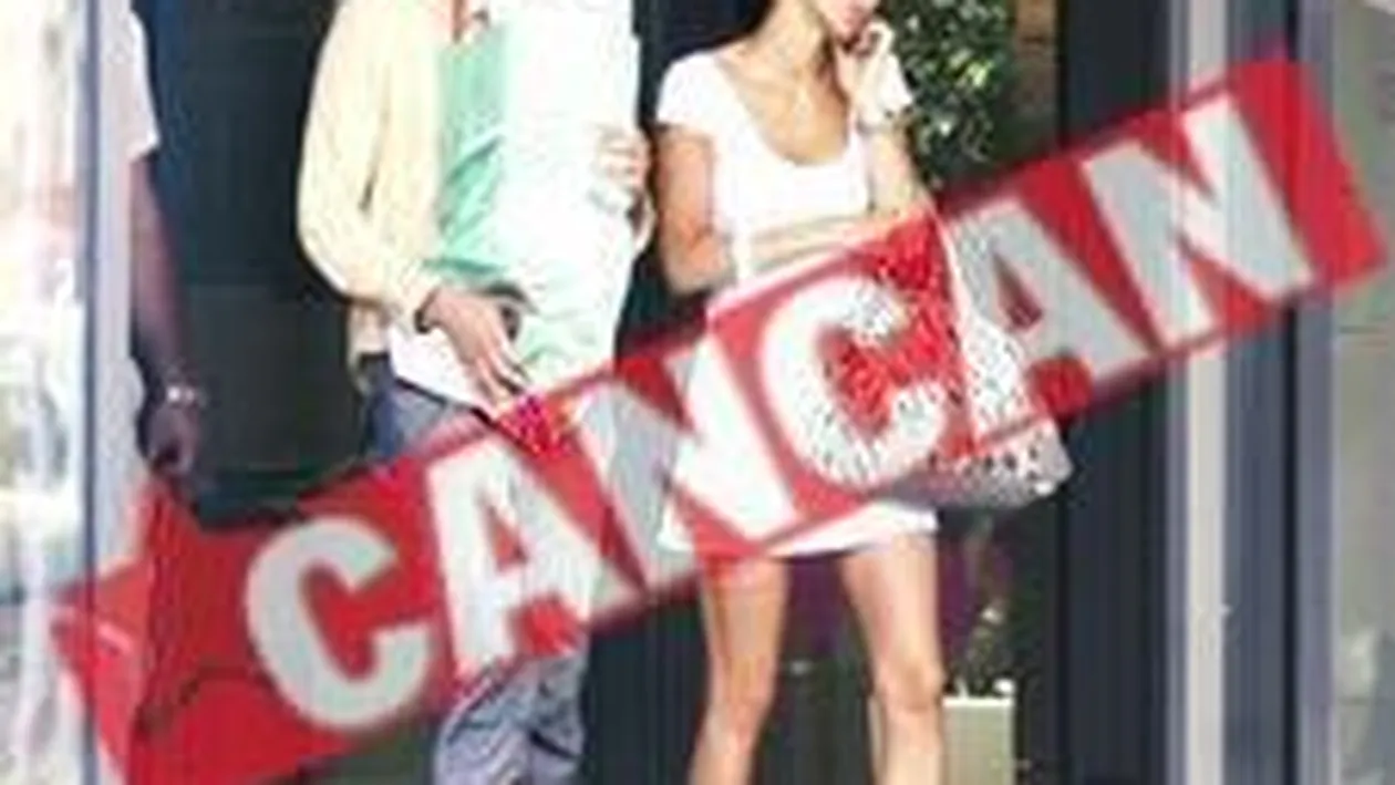 Andreea Raicu face reclama la anticonceptionale