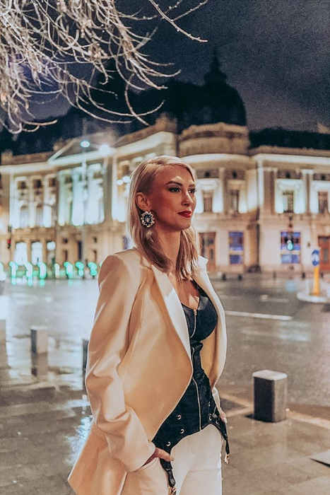 Andreea Bălan încă îl mai iubeşte pe George Burcea. Declaraţii sfâşietoare după ce ieri s-au întâlnit şi au discutat totul