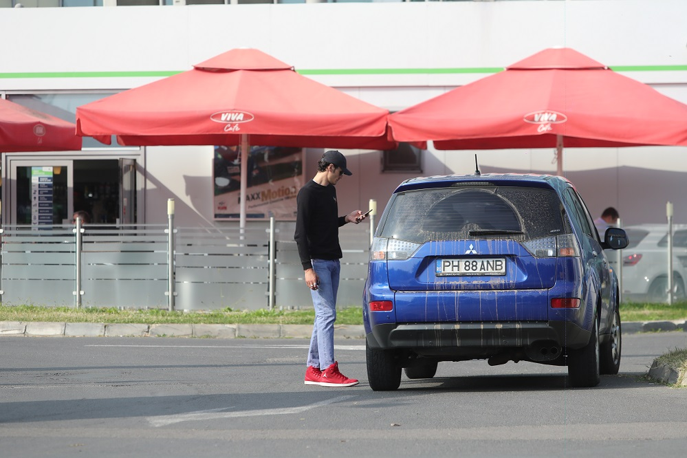 George Burcea, înainte să intre în mașină