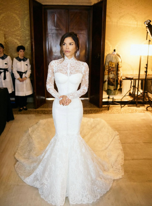Lauren Sanchez, pusă la zid după imaginile apărute de la nuntă! Sursa foto: Instagram