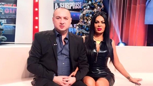 LEO de la STREHAIA a prins-o pe DANA CRIMINALA în timp ce îşi făcea de cap cu un bărbat! A avut un şoc atunci când şi-a dat seama despre cine era vorba