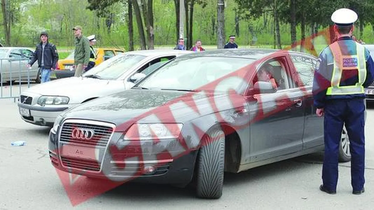 Zeci de soferi jefuiti de talhari in haine de Politie