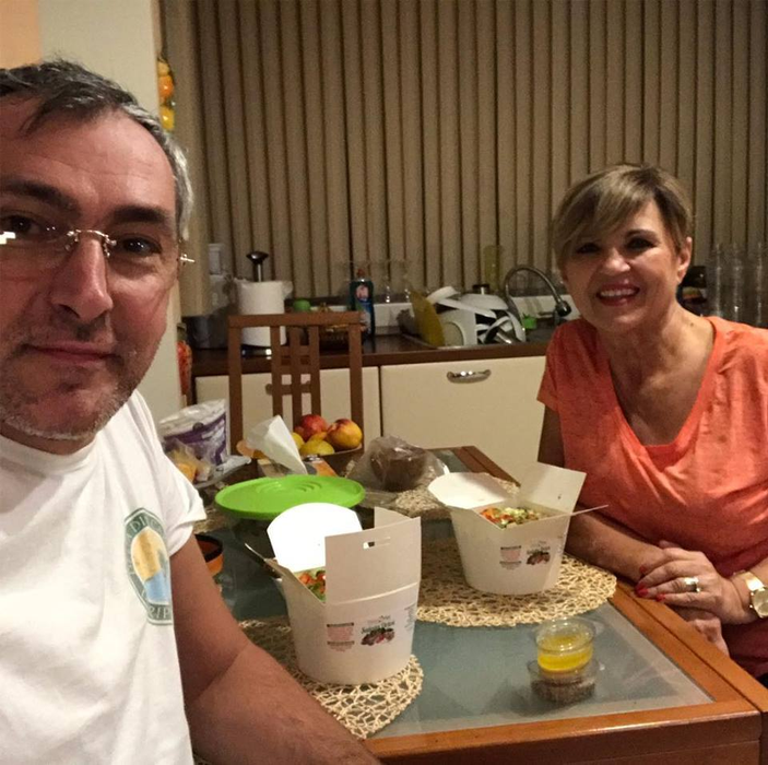 La 62 de ani, Nicoleta Voica a slăbit și pare că a întinerit. E prima vedetă din România care și-a pus silicoane