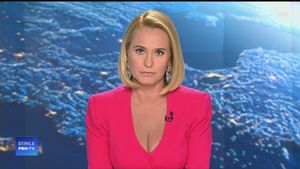 „Arestarea” Andreei Esca, de la Pro TV, a împânzit tot internetul. Cum a ajuns vedeta postului din Pache Protopopescu imaginea unei înșelătorii pe rețelele de socializare