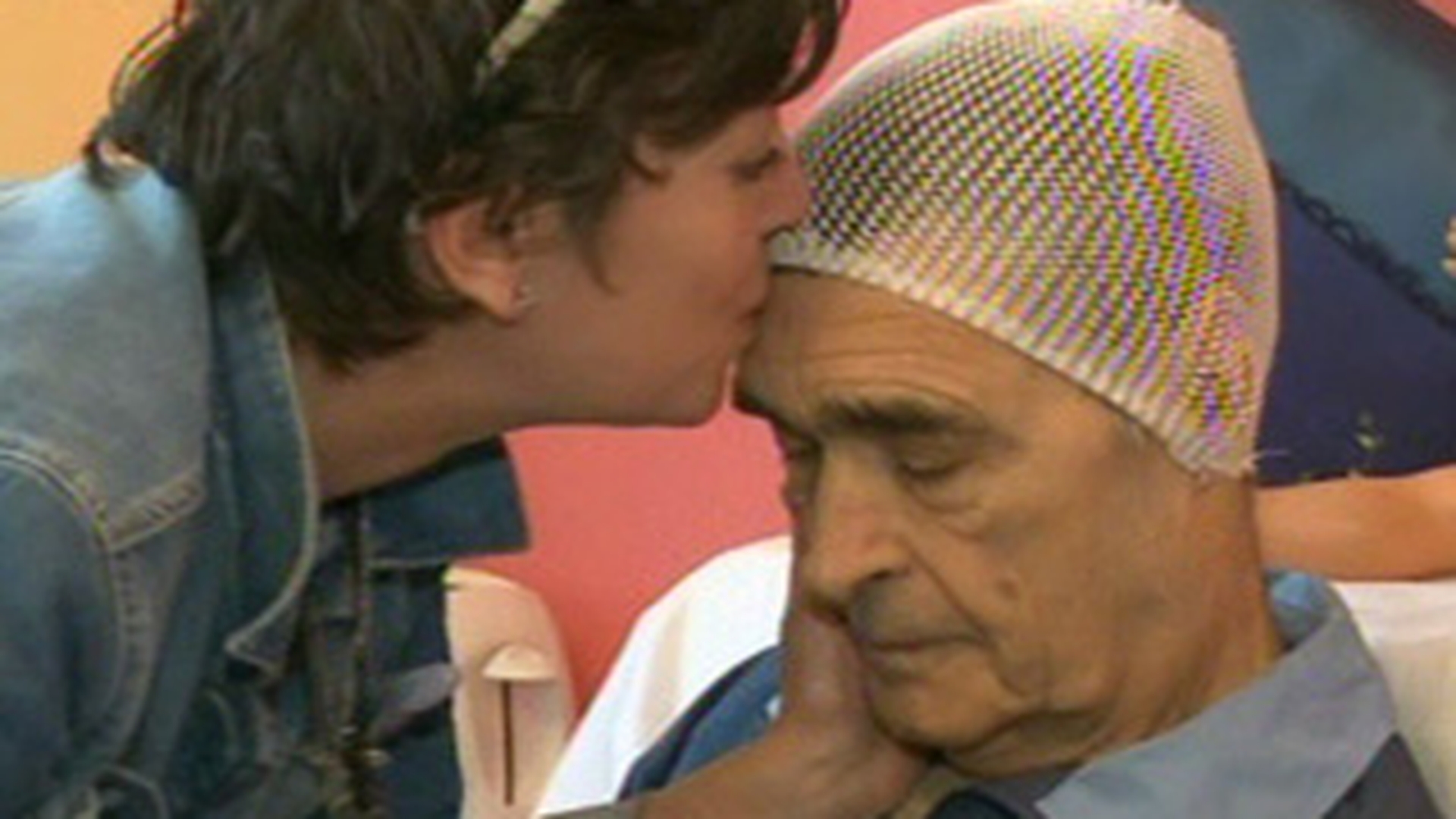 Iurie Darie a ajuns din nou la spital! Actorul are mari dureri in piept!