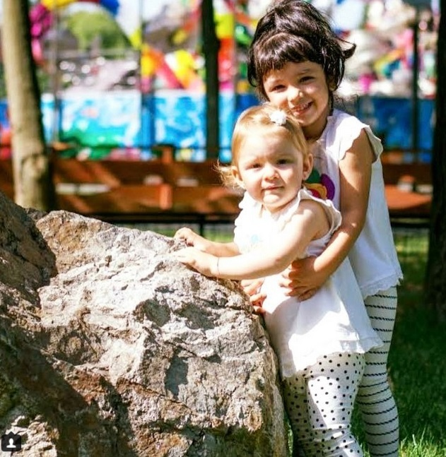 Ana şi Natalia, fetele lui Mihai Gruia, fostul component al trupei Akcent